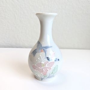 Vintage Otagiri Porcelain Hand Painted Hummingbird Floral Ceramic Bud Vase